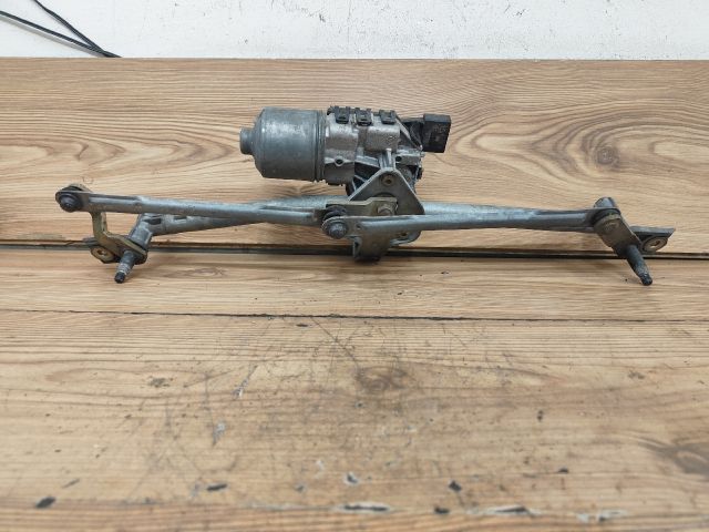 bontott SKODA FABIA I Első Ablaktörlő Szerkezet Motorral