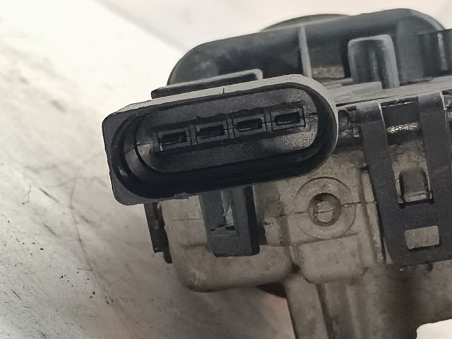 bontott SKODA FABIA I Első Ablaktörlő Szerkezet Motorral