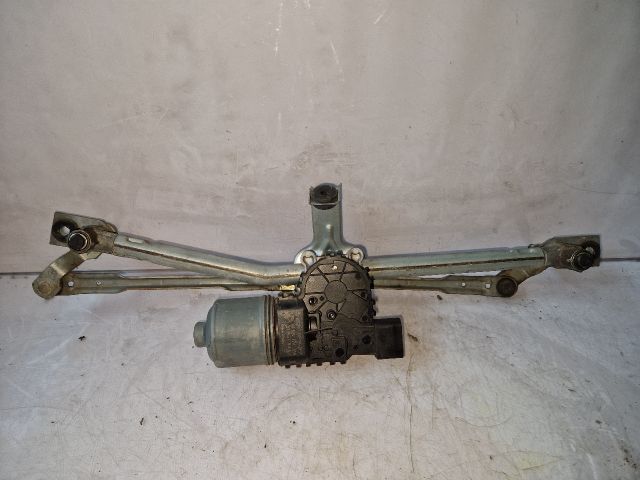 bontott SKODA FABIA I Első Ablaktörlő Szerkezet Motorral