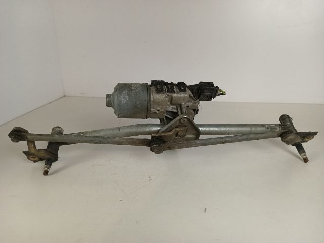 bontott SKODA FABIA I Első Ablaktörlő Szerkezet Motorral