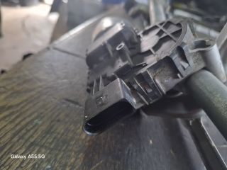 bontott SKODA FABIA I Első Ablaktörlő Szerkezet Motorral