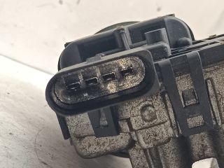 bontott SKODA FABIA I Első Ablaktörlő Szerkezet Motorral