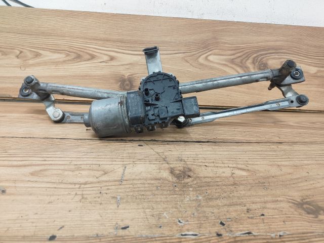 bontott SKODA FABIA I Első Ablaktörlő Szerkezet Motorral