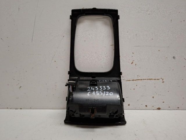 bontott SKODA FABIA I Első Hamutartó