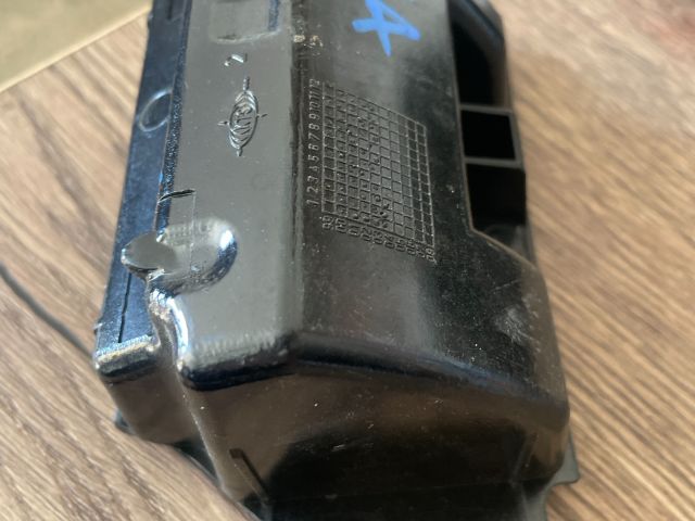 bontott SKODA FABIA I Első Hamutartó