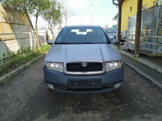 bontott SKODA FABIA I Első Lökhárító Merevítő (Fém)