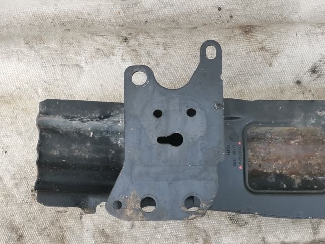 bontott SKODA FABIA I Első Lökhárító Merevítő (Fém)