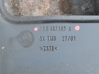 bontott SKODA FABIA I Első Lökhárító Merevítő (Fém)