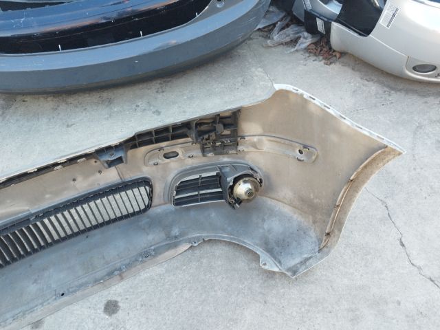 bontott SKODA FABIA I Első Lökhárító (Részeivel)