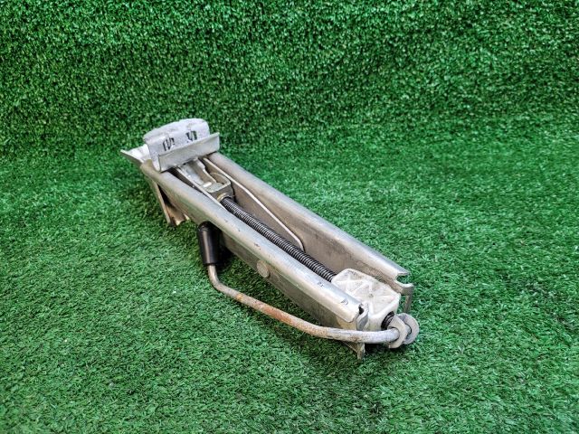 bontott SKODA FABIA I Emelő