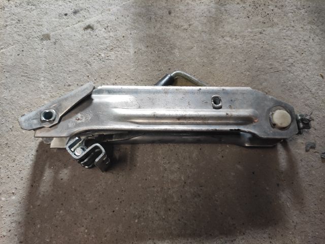 bontott SKODA FABIA I Emelő