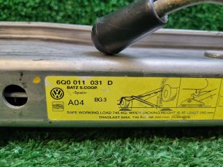 bontott SKODA FABIA I Emelő