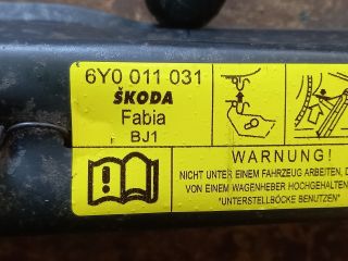 bontott SKODA FABIA I Emelő