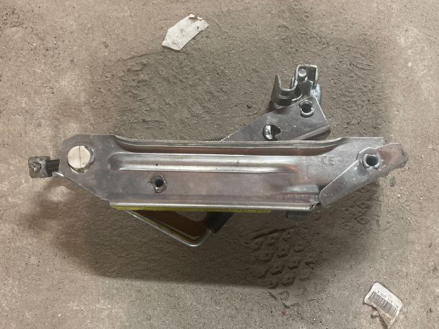 bontott SKODA FABIA I Emelő