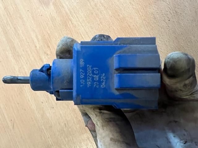 bontott SKODA FABIA I Fék Pedál Kapcsoló