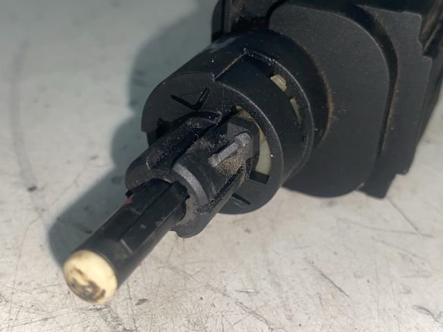 bontott SKODA FABIA I Fék Pedál Kapcsoló