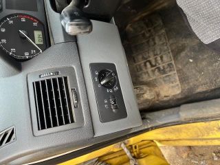 bontott SKODA FABIA I Felső Hűtőburkolat