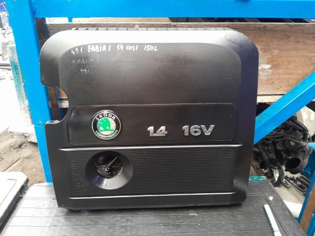 bontott SKODA FABIA I Felső Hűtőburkolat