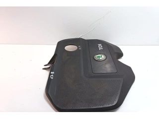 bontott SKODA FABIA I Felső Hűtőburkolat