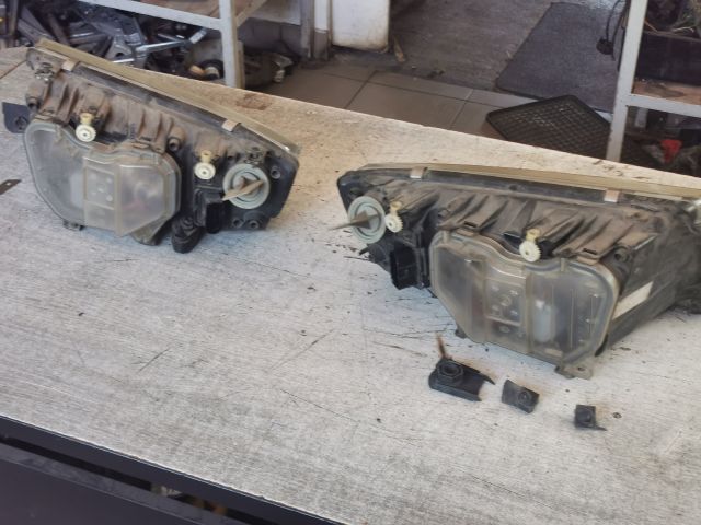 bontott SKODA FABIA I Fényszóró Pár