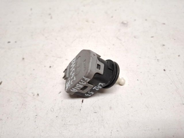 bontott SKODA FABIA I Fényszórómagasság Állító Motor (Pozíciófüggetlen)