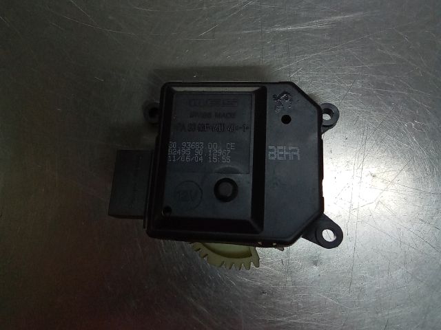 bontott SKODA FABIA I Fűtés Állító Motor