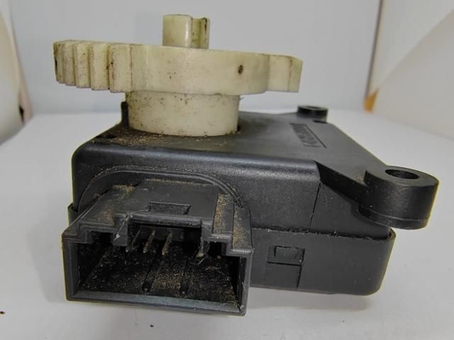 bontott SKODA FABIA I Fűtés Állító Motor