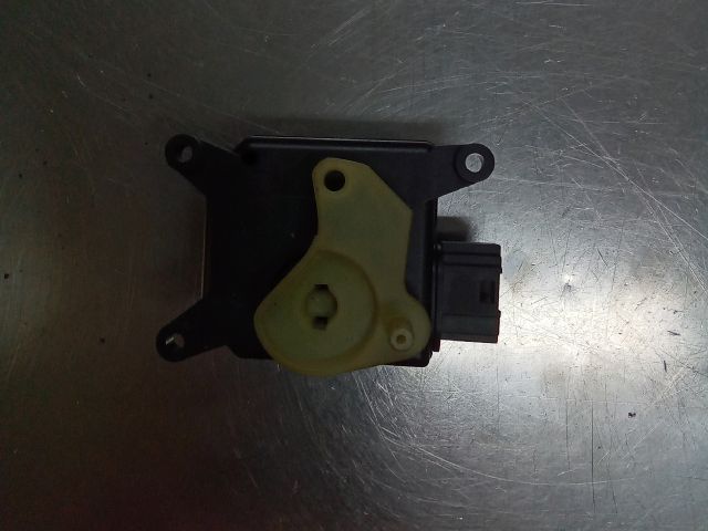 bontott SKODA FABIA I Fűtés Állító Motor