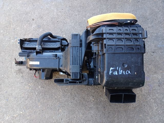 bontott SKODA FABIA I Fűtés Box