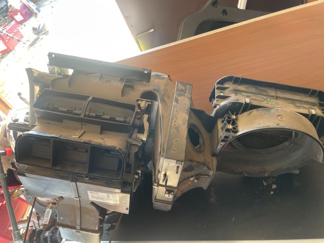 bontott SKODA FABIA I Fűtés Box