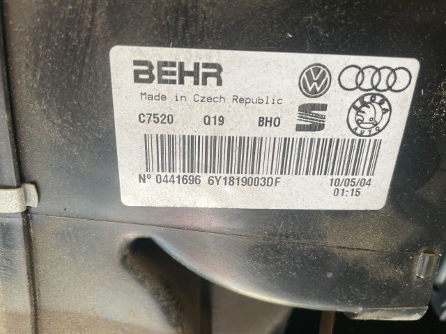 bontott SKODA FABIA I Fűtés Box