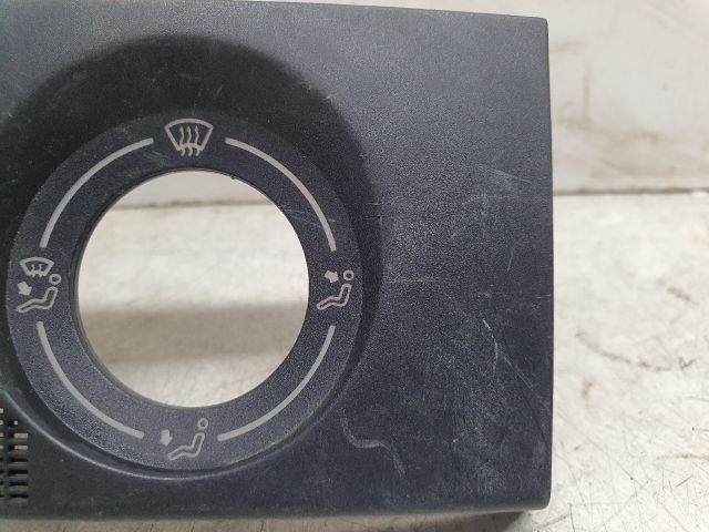 bontott SKODA FABIA I Fűtéskapcsoló Keret