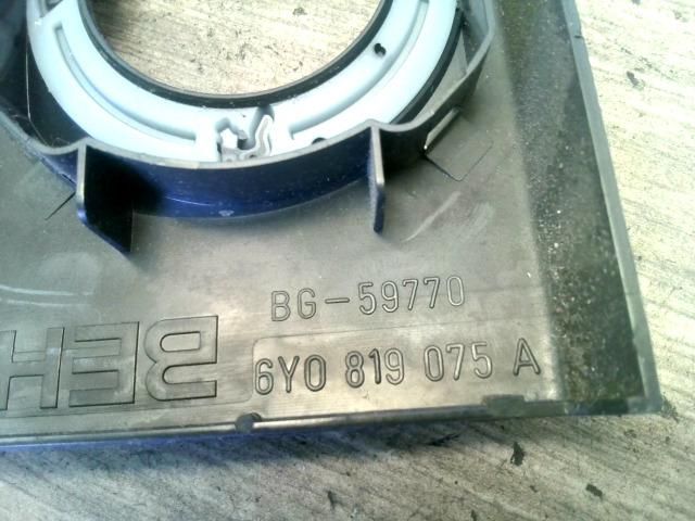 bontott SKODA FABIA I Fűtéskapcsoló Keret