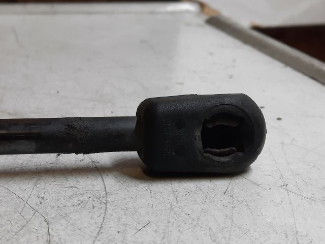 bontott SKODA FABIA I Gázrugós Kitámasztó Teleszkóp Csomagtérajtó (Pozíciófüggetlen)