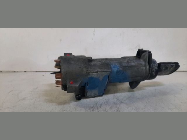 bontott SKODA FABIA I Gyújtáskapcsoló Házzal