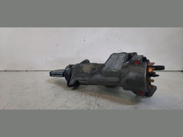 bontott SKODA FABIA I Gyújtáskapcsoló Házzal