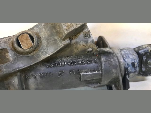 bontott SKODA FABIA I Gyújtáskapcsoló Házzal