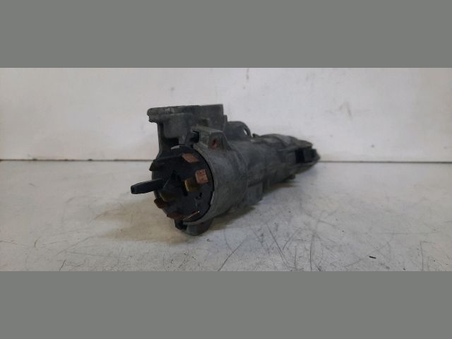 bontott SKODA FABIA I Gyújtáskapcsoló Házzal