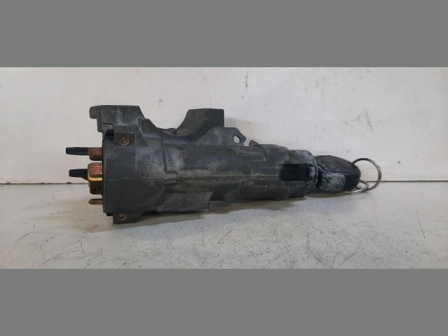 bontott SKODA FABIA I Gyújtáskapcsoló Házzal