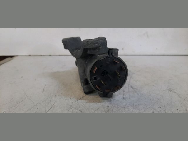 bontott SKODA FABIA I Gyújtáskapcsoló Házzal