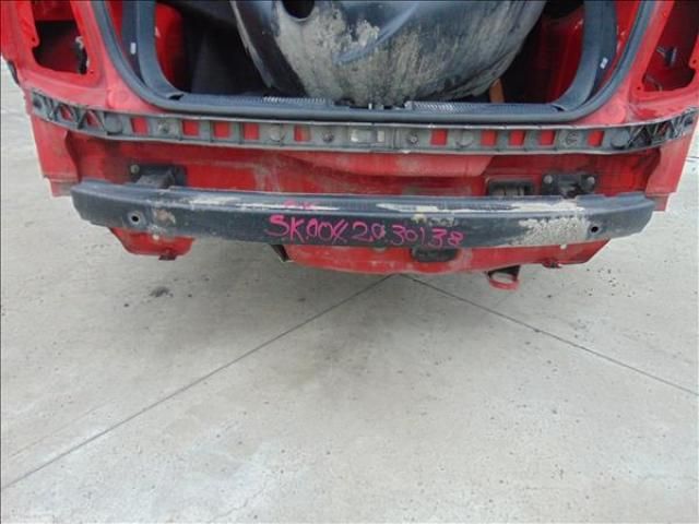 bontott SKODA FABIA I Hátfal
