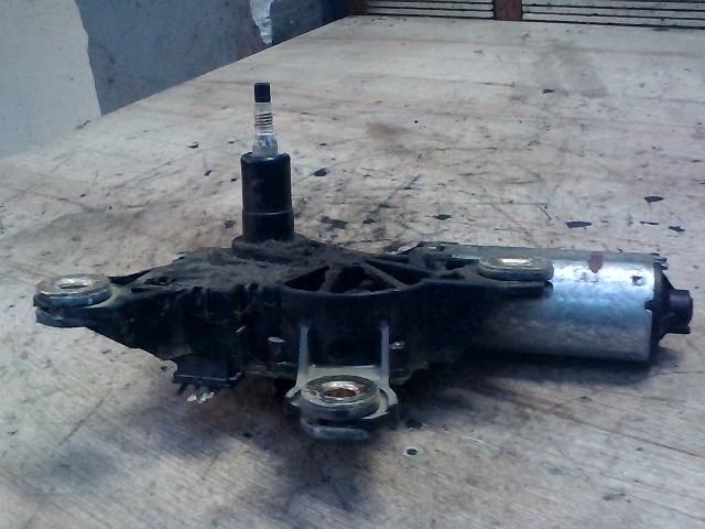 bontott SKODA FABIA I Hátsó Ablaktörlő Motor