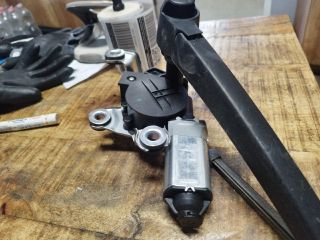 bontott SKODA FABIA I Hátsó Ablaktörlő Motor