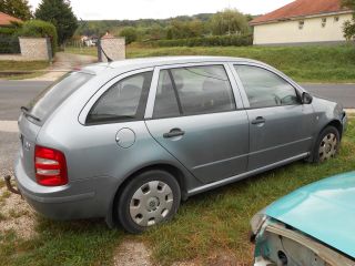 bontott SKODA FABIA I Hátsó Ablaktörlő Motor