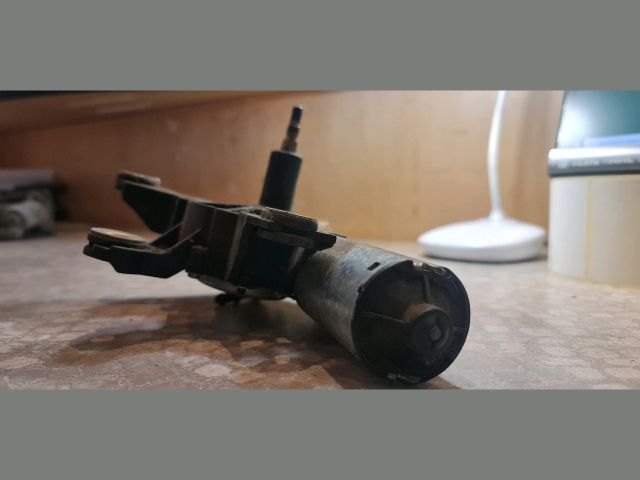 bontott SKODA FABIA I Hátsó Ablaktörlő Motor