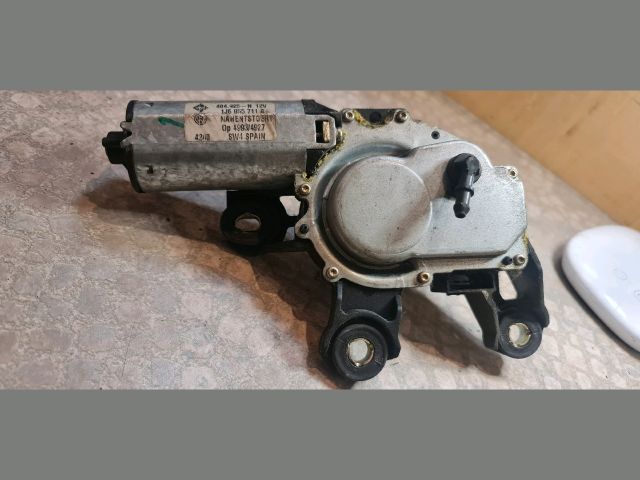 bontott SKODA FABIA I Hátsó Ablaktörlő Motor