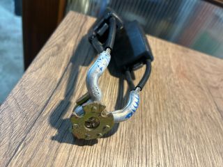 bontott SKODA FABIA I Hátsó középső Biztonsági Öv Csat