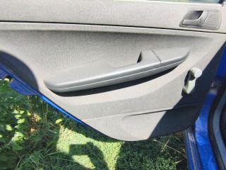 bontott SKODA FABIA I Hátsó középső Biztonsági Öv Csat