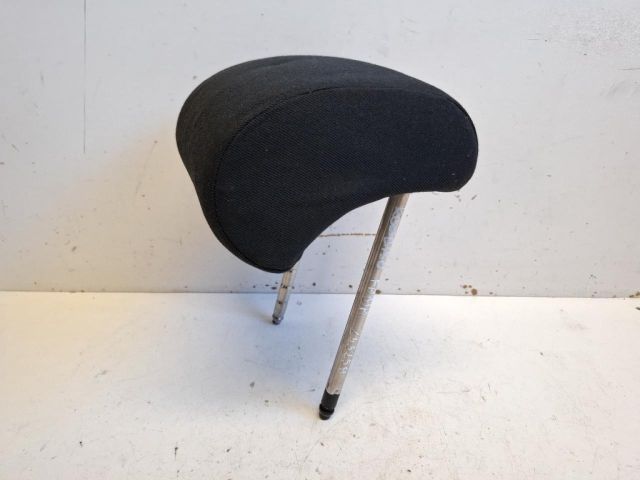 bontott SKODA FABIA I Hátsó középső Fejtámla