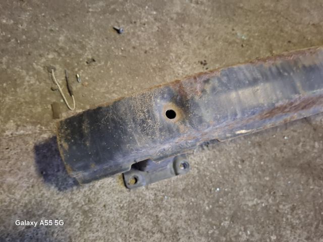 bontott SKODA FABIA I Hátsó Lökhárító Merevítő (Fém)